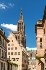 Fototapeta na wymiar View on Strasbourg Cathedral from Rue Merciere