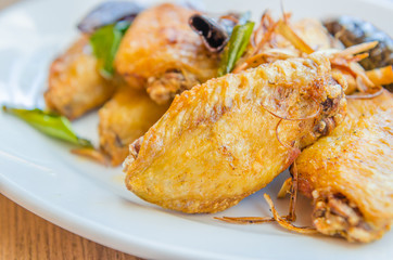 Fried chicken wings