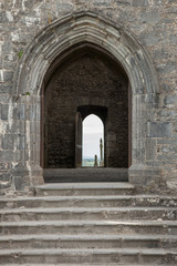Fototapeta na wymiar cathedral entrace at the Rock of Cashel