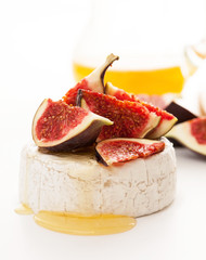 Camembert cheese, figs and honey