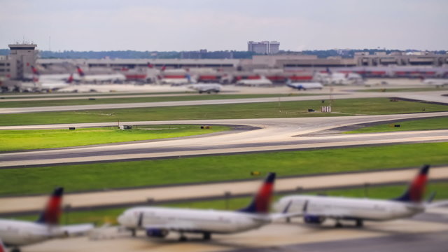 Airplane Time Lapse Airport
