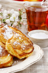 Apple fritters