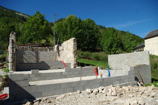 construction de maison - r&eacute;novation de grange