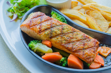 Salmon grilled