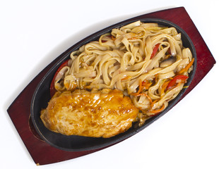 Thai noodles with pasta curry