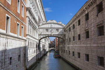 Fototapeta na wymiar Bridge of Sighs in Venice - Italy