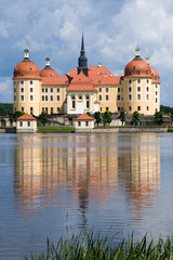 Fototapeta na wymiar Schloss Moritzburg, Sachsen, Deutschland