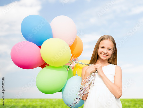 девушка с тортом и шариками скачать