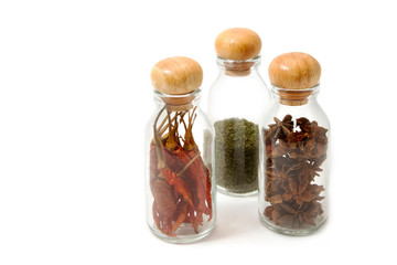  Bottle with deied herbs and seasoning