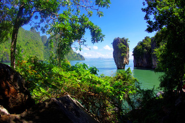 james bond island