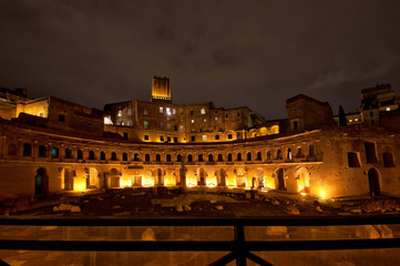 Fototapeta na wymiar Trajan's Market from Trajan's Forum, by night, Rome, Italy