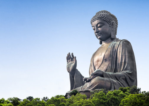 Tian Tan Buddha in Lantau