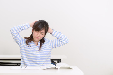 難問に直面する学生
