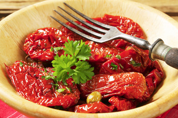 Marinated sun dried tomatoes