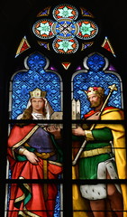 Fototapeta na wymiar vitraux...cathédrale notre-dame de Bâle... Basler Münster