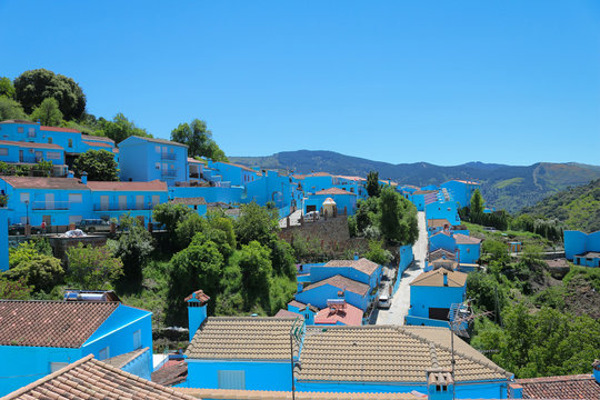 Juzcar J&uacute;zcar village des schtroumpfs bleu pitufo andalousie