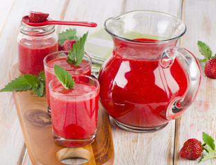 Strawberry smoothie