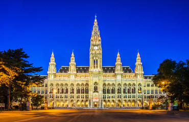 Obraz premium Rathaus Mayor office in Vienna, Austria