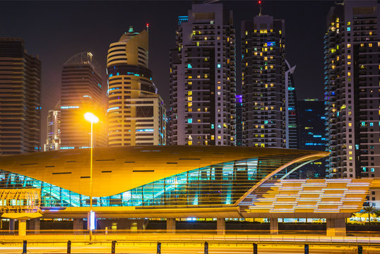Dubai Metro as world's longest fully automated metro network (75
