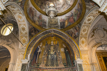 Fototapeta na wymiar The Duomo, cathedral of Naples, campania, Italy