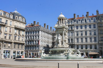 Fototapeta na wymiar Place des Jacobins à Lyon