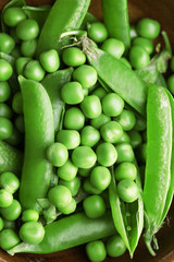 Green peas background