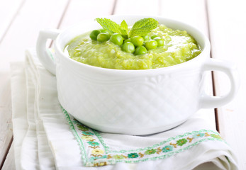 Pea soup