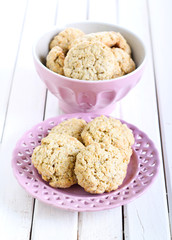 Oat bran cookies