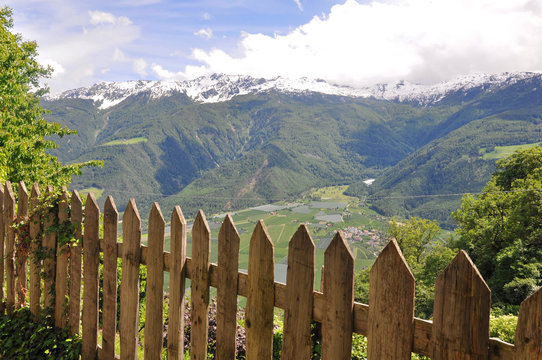 Am Gartenzaun in S&uuml;dtirol