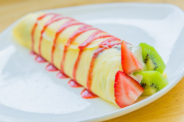 Fruit crepe cake