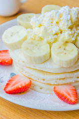 Pancake strawberry banana