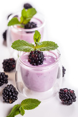 Fototapeta na wymiar Fruit yoghurt