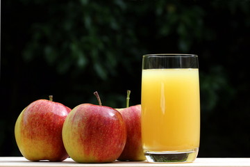 fresh  apple juice