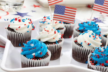 4th of July Chocolate Cupcakes