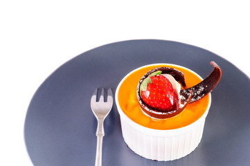 Cake with fresh berries and chocolate
