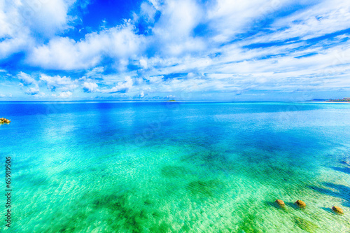 Emerald Green Ocean In Okinawa Wall Mural Wallpaper Murals Shihina