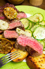 Juicy steak with vegetables