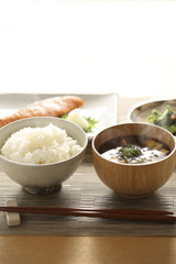 朝食