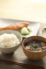朝食