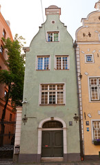 Fototapeta na wymiar Green Brother house (XVII c.) of Three Brothers complex in Riga