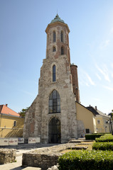 Fototapeta na wymiar Kościół św Marii Magdaleny, Budapeszcie.