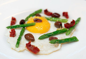 Light and tasty fried egg