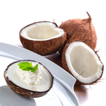 Coconut ice cream in coco shell