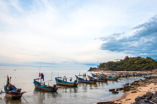 Khao Kao Seng A quaint beachfront Muslim fishing villege at Songkhla.