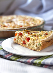 Chicken tart with paprika and goat cheese