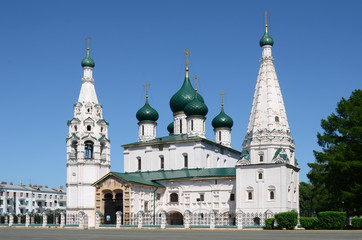 Fototapeta na wymiar The church of Iliay the Prophet. Yaroslavl. Russia
