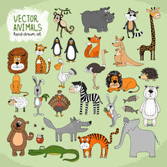 Obraz premium Hand-drawn vector wild animals collection