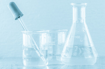 Laboratory glassware