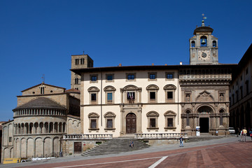 Fototapeta na wymiar Piazza Grande. Arezzo. Italy.