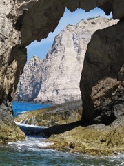 felsentor in griechenland